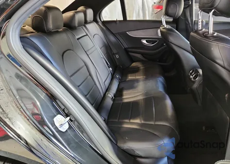 2019 Mercedes-Benz C 300 4Matic from USA, damaged, VIN 55SWF8EB2KU301938